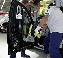 Kleinserienbau: Im Mercedes-Benz Werk Sindelfingen werden die Guard-Modelle gebaut. 